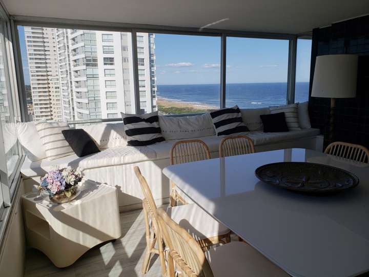 Apartamento en venta en Punta Del Este