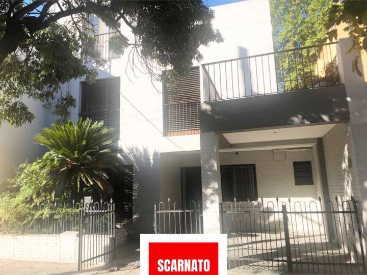 Casa en venta en Avenida Rivera Indarte, 1198, Ciudad Autónoma de Buenos Aires