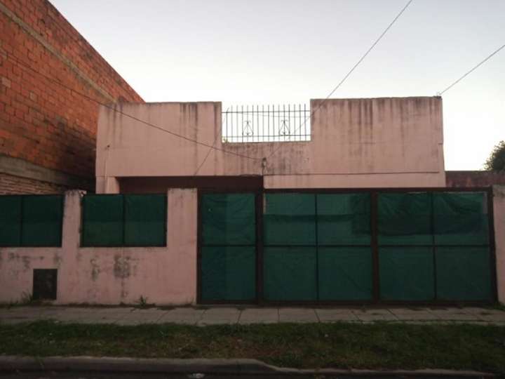 Casa en venta en Pujol, Ciudad Autónoma de Buenos Aires