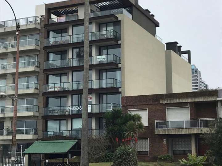 Terreno en venta en Buceo, Montevideo