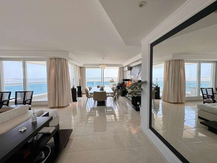 Apartamento en venta en Durazno, Maldonado