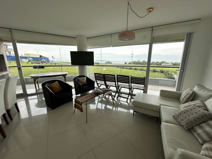 Apartamento en venta en Pinares, Maldonado