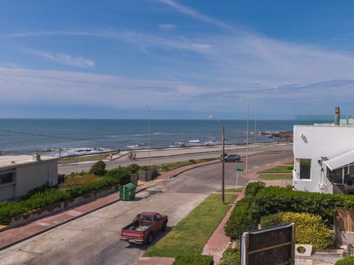Apartamento en venta en Virazón (Calle 12), Punta Del Este