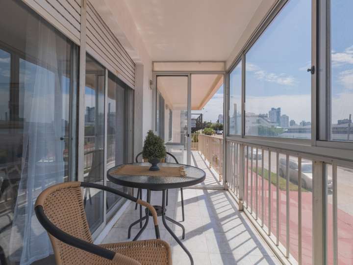 Apartamento en venta en Virazón (Calle 12), Punta Del Este