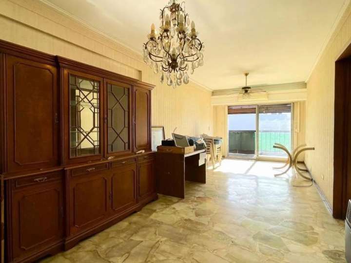 Departamento en venta en Río de Janeiro, 600, Ciudad Autónoma de Buenos Aires