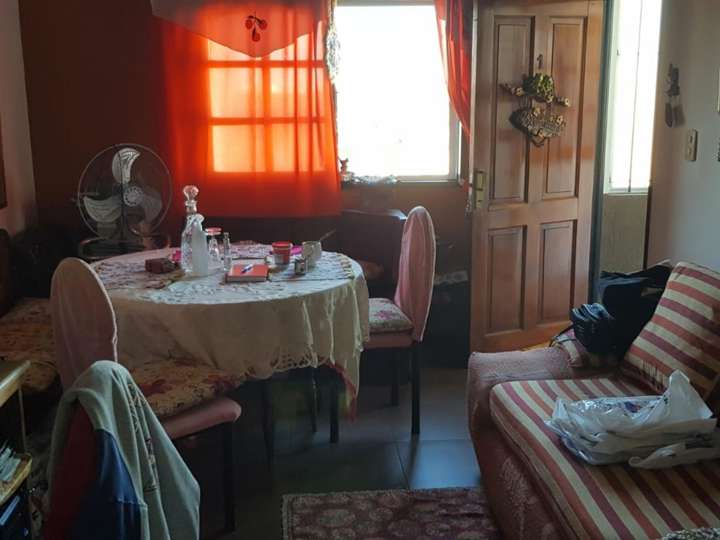 Departamento en venta en Juan del Campillo, 2102, Villa Luzuriaga