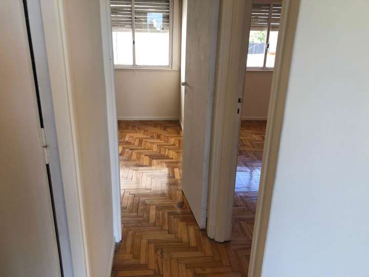 Departamento en alquiler en Avenida Juan de Garay, Ciudad Autónoma de Buenos Aires