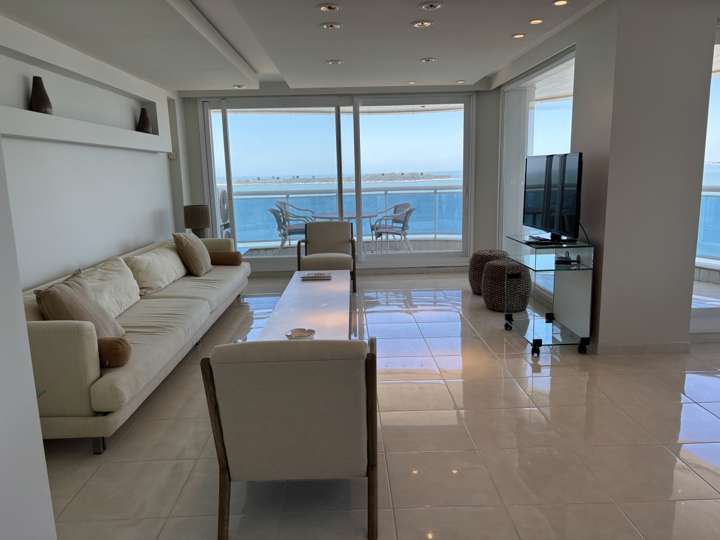 Apartamento en venta en Punta Del Este