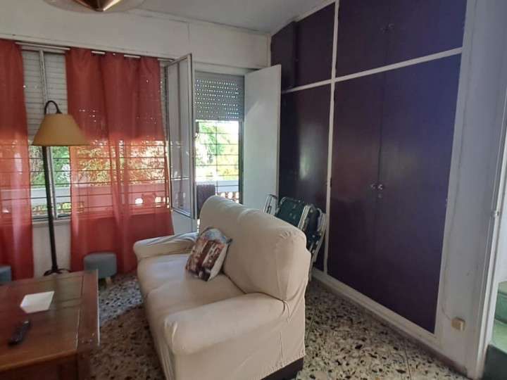 Casa en venta en Demóstenes, Montevideo