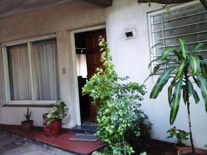 Departamento en venta en Entre Ríos, 901, Buenos Aires