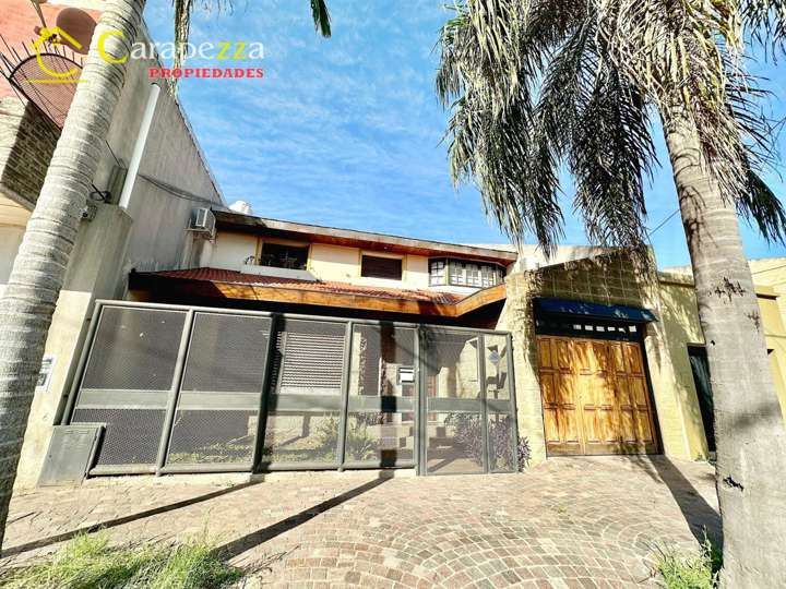 Casa en venta en 8999 940 - Iguazú, 8999, Buenos Aires