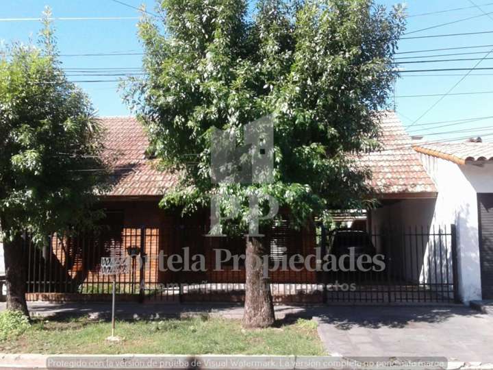 Casa en venta en Presidente Sarmiento, Buenos Aires