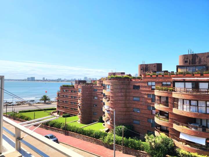 Apartamento en venta en Las Gaviotas (Calle 29), Punta Del Este