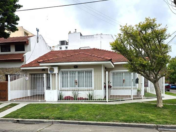 Casa en venta en Doctor Pedro Chutro, 591, Haedo