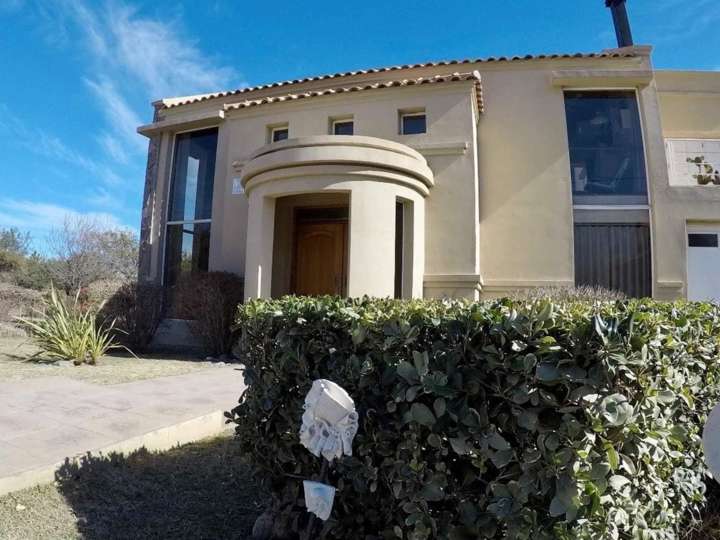 Casa en venta en Amatista, San Luis