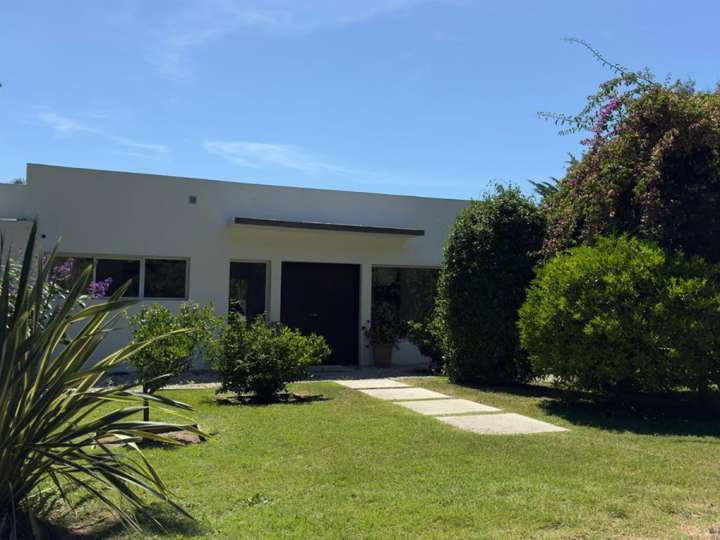 Casa en alquiler en Punta Del Este