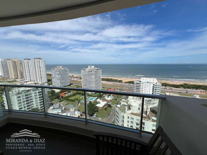 Apartamento en venta en Punta Del Este