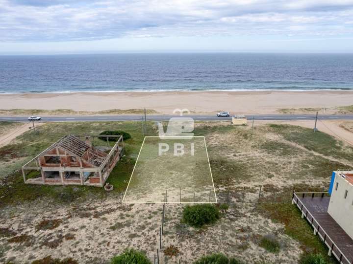 Terreno en venta en Rambla General Artigas, Punta Del Este