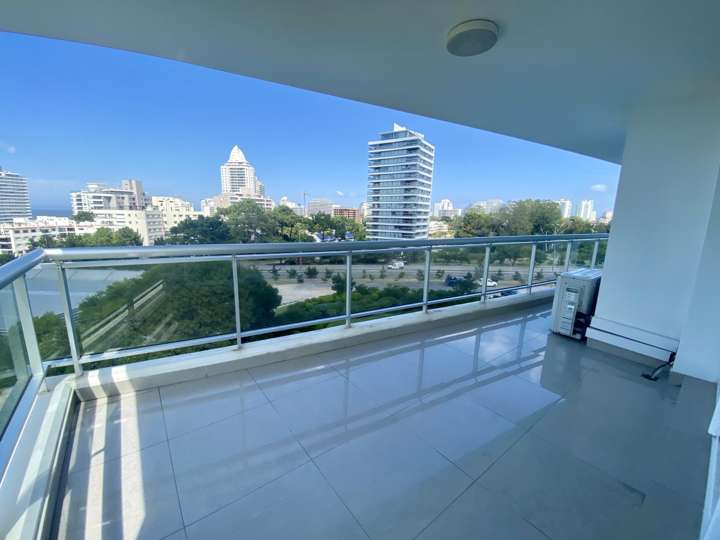 Apartamento en venta en Punta Del Este