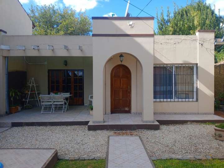 Casa en venta en Blasco Ibáñez, Buenos Aires