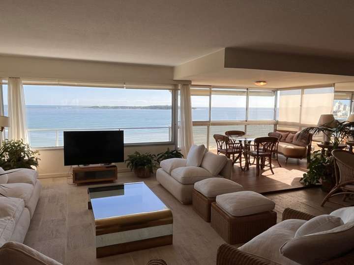 Apartamento en venta en Punta Del Este