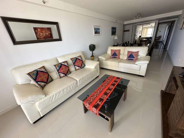 Apartamento en venta en Punta Del Este