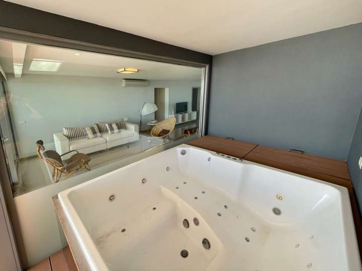 Apartamento en venta en Punta Del Este