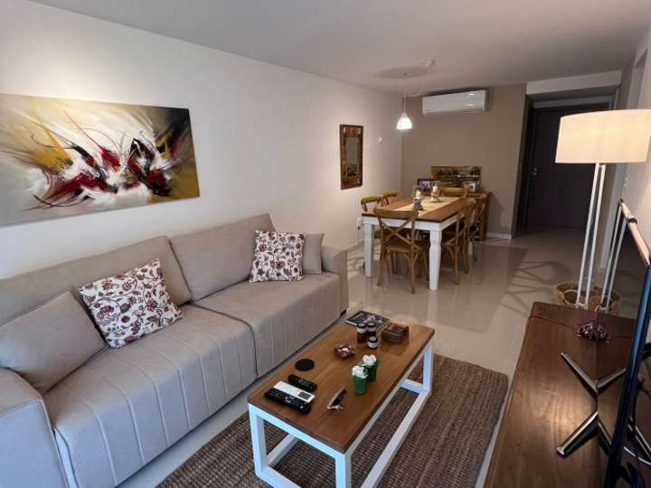 Apartamento en venta en Punta Del Este