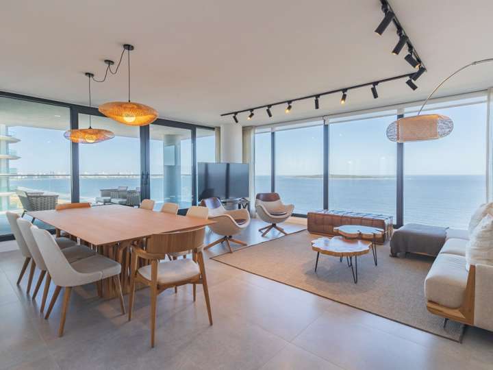 Apartamento en venta en Punta Del Este