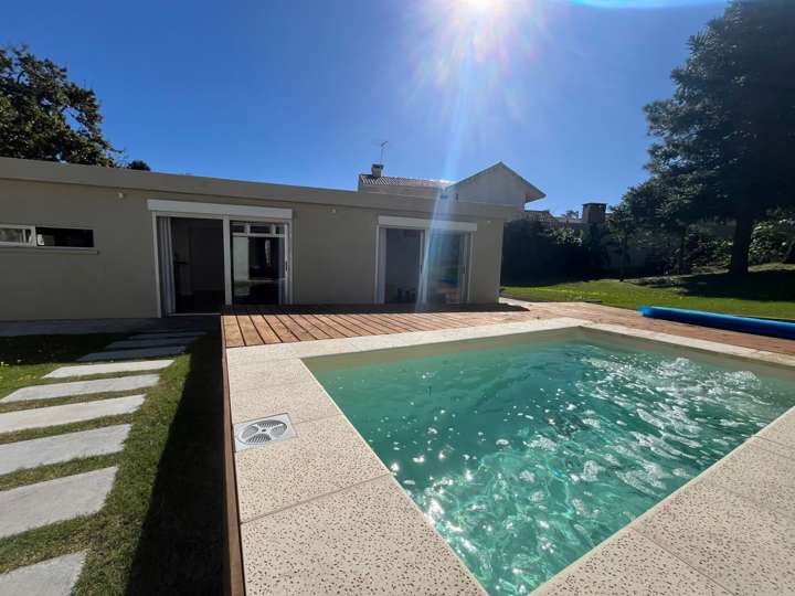 Casa en alquiler en Pinares, Maldonado