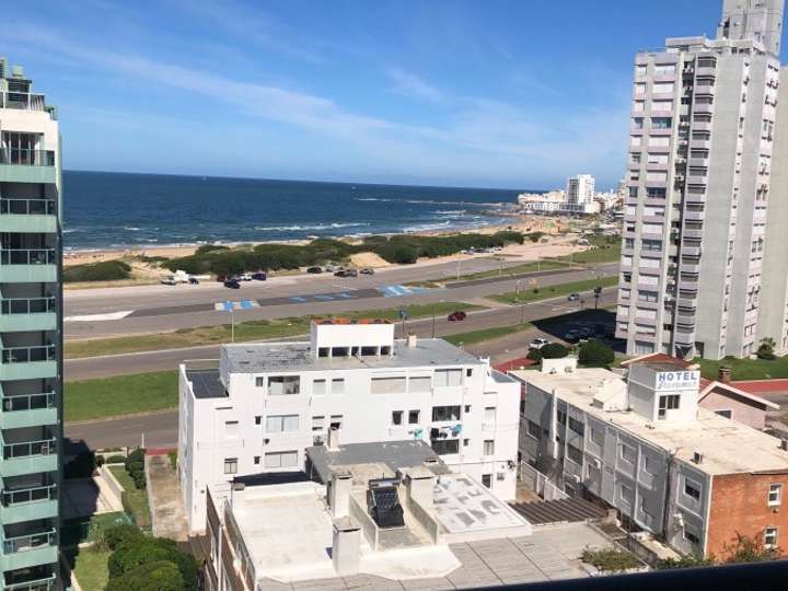 Apartamento en venta en Punta Del Este
