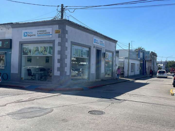 Comercial / Tienda en venta en Barrio Sur, Montevideo
