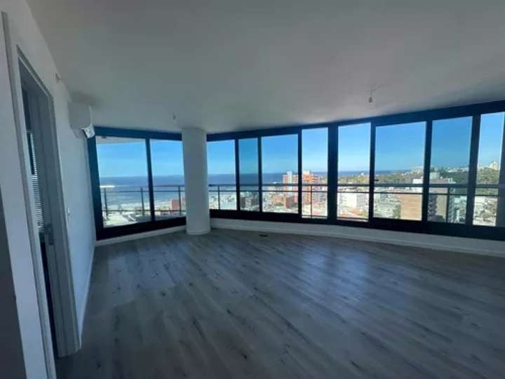 Apartamento en venta en Avenida General Rivera, Montevideo