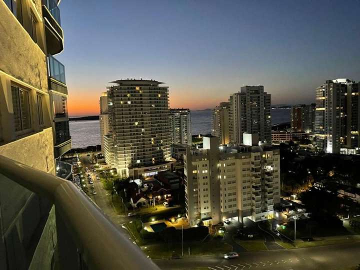 Apartamento en venta en Punta Del Este