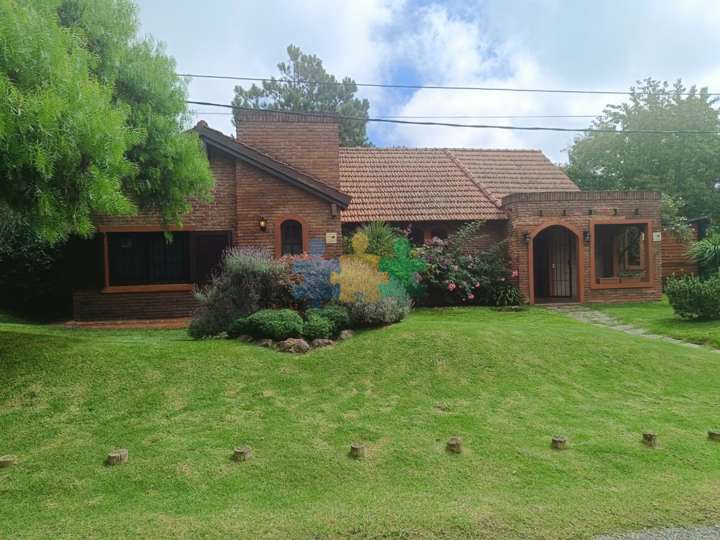 Casa en venta en Gustavo Adolfo Becquer, Punta Del Este