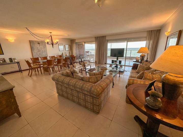 Apartamento en venta en Punta Del Este