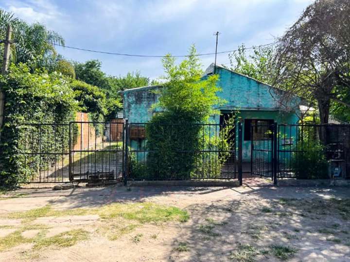 Casa en venta en 1 Merlo, 1, Buenos Aires