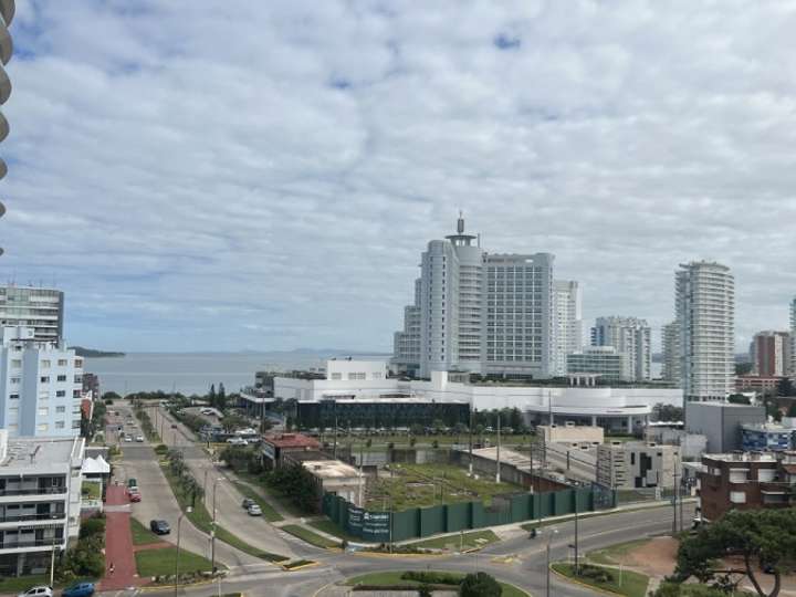 Apartamento en venta en Punta Del Este
