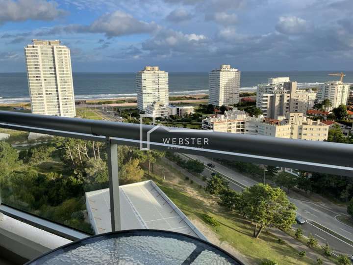 Apartamento en alquiler en Punta Del Este