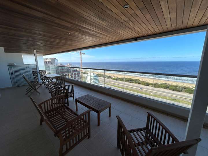 Apartamento en venta en Punta Del Este