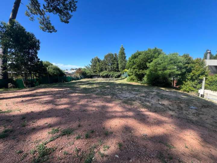 Terreno en venta en Punta Del Este