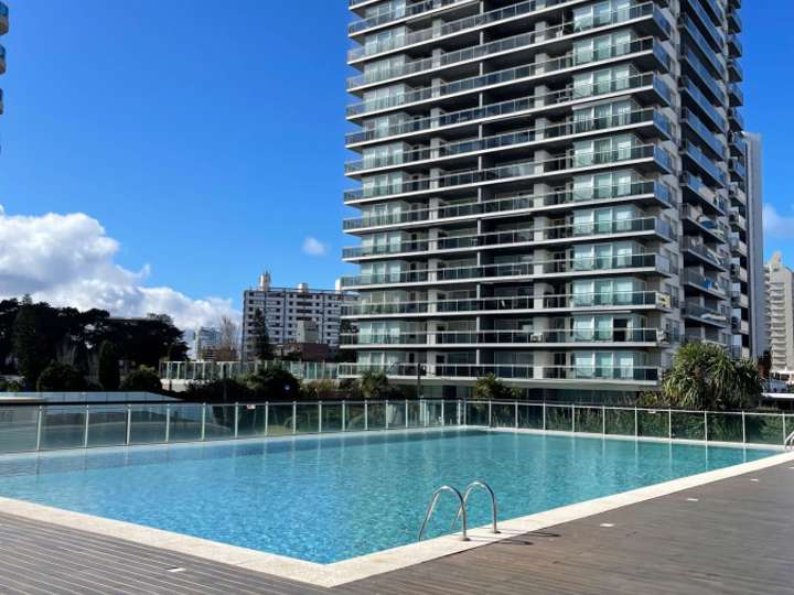 Apartamento en venta en Punta Del Este