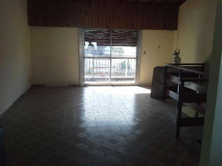 Departamento en alquiler en Charlone, 599, La Tablada