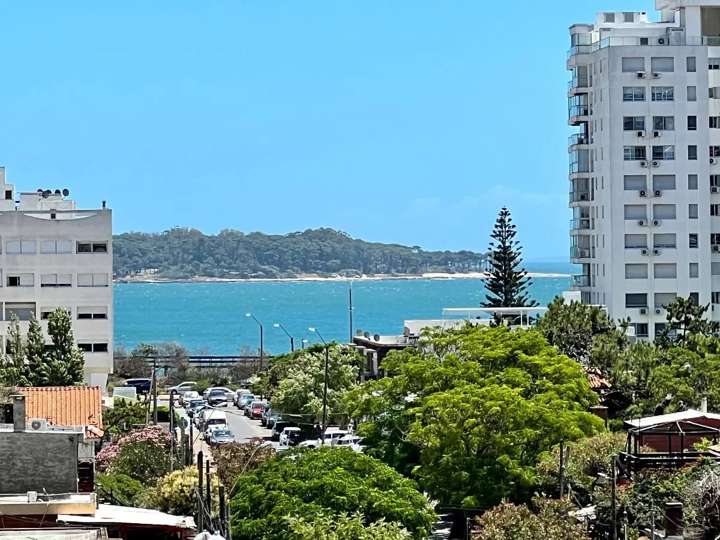 Apartamento en venta en Punta Del Este