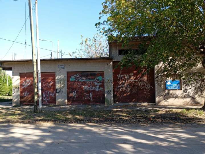 Comercial / Tienda en venta en Hortiguera, Buenos Aires