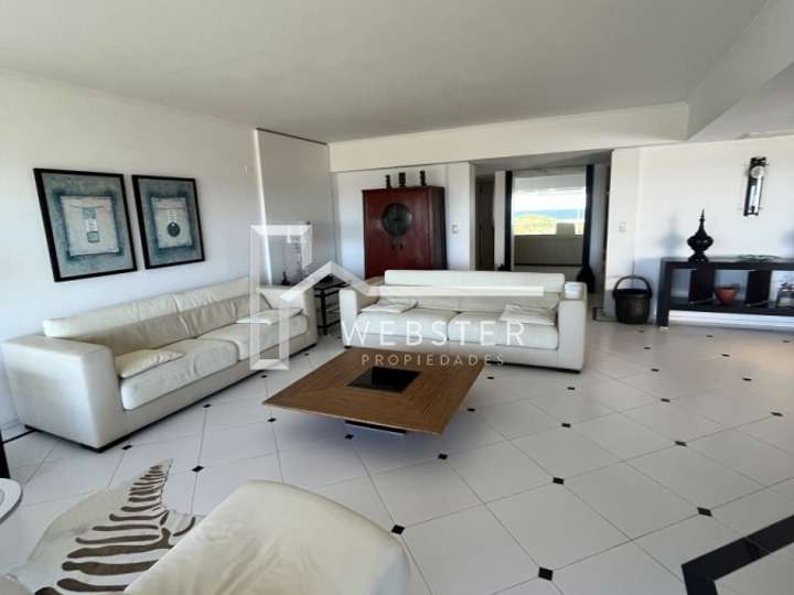 Apartamento en venta en Punta Del Este