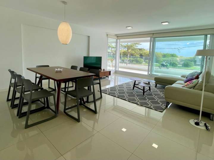 Apartamento en venta en Punta Del Este