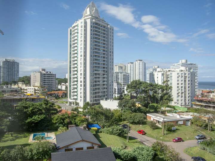 Apartamento en venta en Punta Del Este