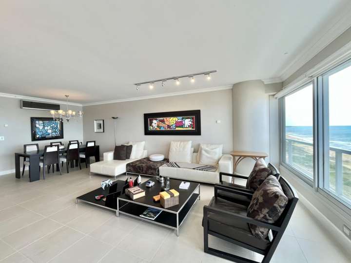 Apartamento en venta en Punta Del Este