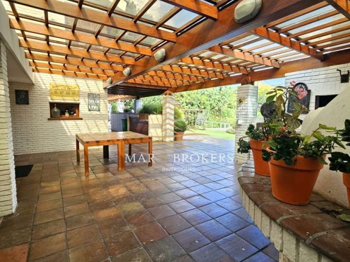 Casa en venta en Rambla General Artigas, Punta Del Este